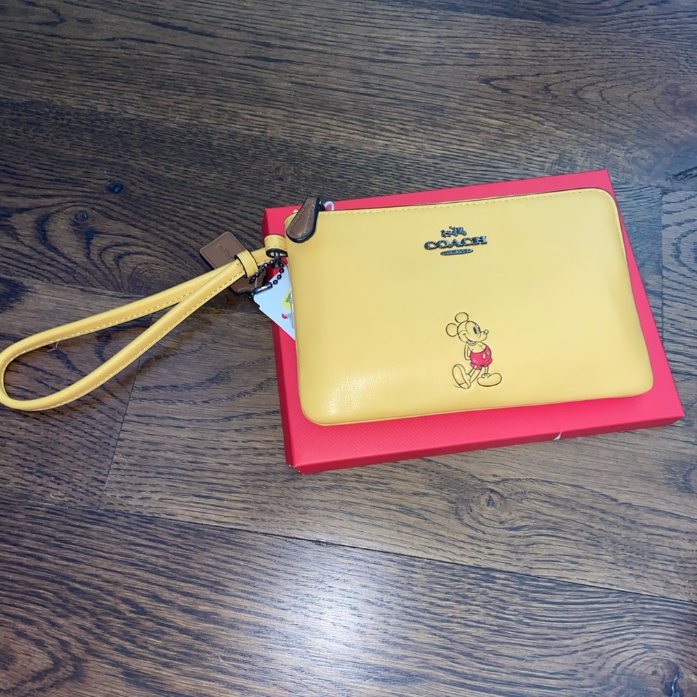 *BRAND NEW W TAGS* Disney x Coach Yellow Wristlet